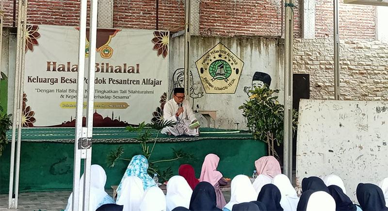 Merajut Silaturrahmi Keluarga Besar Pondok Pesantren Al Fajar Gelar