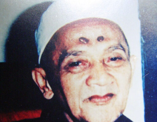 Kyai Mubasyir Mundzir, Ulama Karismatik dan Punya Karomah