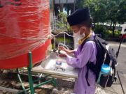 Syarat PTM 100 Persen: PPKM Level 1-2 dan Capaian Vaksinasi Guru