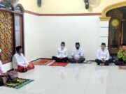 Lewat Subuh Keliling, Camat Cabangbungin Berdialog dengan Warga