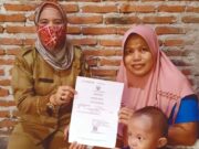 Program PATAS Kecamatan Kertasemaya Permudah Warga Buat Akta Kelahiran
