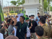 Krisis Listrik di Tanjab Barat, HMI Bersama Aliansi Masyarakat Geruduk Kantor PLN Kuala Tungkal