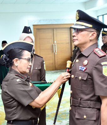 Kajati Jabar Lantik Kajari Kab Bandung