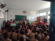 Kapolsek Kedokanbunder Gandeng Forkopimcam Kampanyekan Anti-Bullying di Sekolah – Sekolah