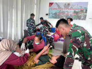 Satgas Yonkav 12/BC Gelar Sunatan Massal Anak Perbatasan RI-Malaysia