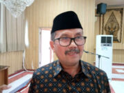 Imron Rosyadi, Perjalanan dari Santri hingga Menjabat Bupati