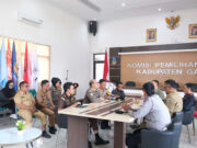 KPU Garut Gelar Rapat Koordinasi, Target Sortir Surat Suara Selesai dalam 7 Hari