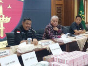 Kronologi Kejagung Temukan Uang Rp 920 Miliar dan Emas 51 Kg di Rumah Mantan Pejabat Mahkamah Agung