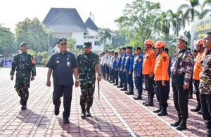 Buka Karya Bakti TNI 2024, Pjs Bupati Karawang Harapkan Semua Pihak Berperan Aktif Wujudkan Pembangunan