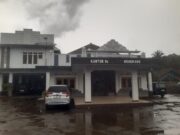 Kantor Desa Sindangherang Tutup Lebih Awal, Warga Keluhkan Pelayanan Publik
