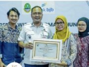 Pemkab Karawang Pertahankan Kategori Badan Publik dengan Kualifikasi Informatif se-Jawa Barat