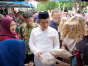 Bupati Karawang Hadiri Gerakan Pangan Murah Bazar Ramadhan 1447 H
