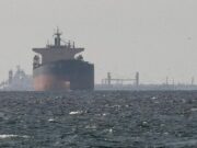 Iran Buka Selat Hormuz, Harga Minyak Dunia Anjlok