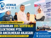 Kakantah Kabupaten Bandung Serahkan 205 Sertifikat Elektronik PTSL di Ancolmekar, Warga Kini Miliki Kepastian Hukum Tanah